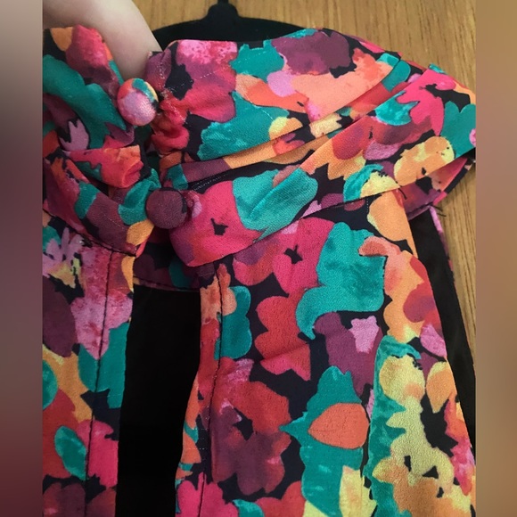 NEW - VICI brand colorful midi dress - Picture 9 of 9